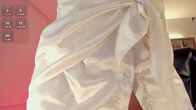 SofiaReyes1 online show from March 23, 9:47 pm