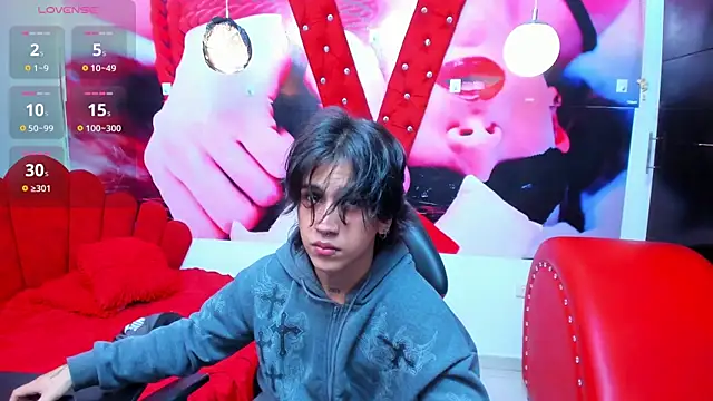 alex 477 online show from April 7, 11:34 am