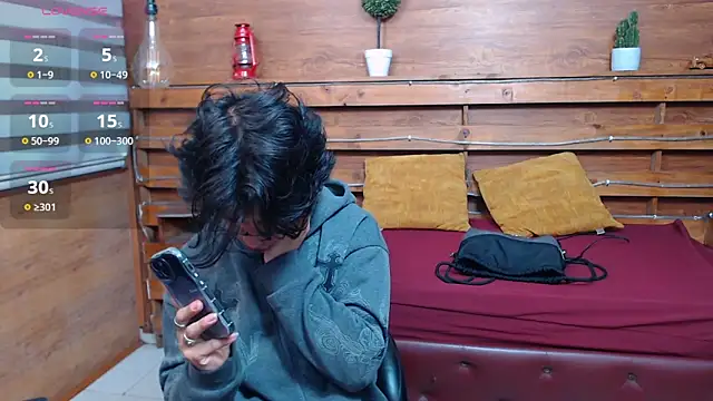 alex 477 online show from April 1, 11:33 am