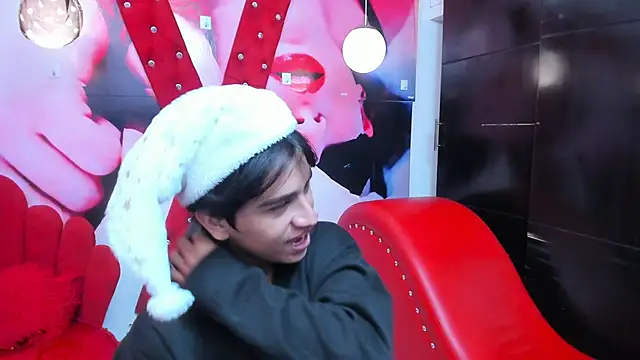 alex 477 online show from December 5, 11:31 am