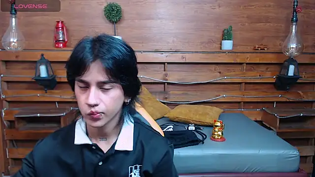 alex 477 online show from May 30, 11:27 am