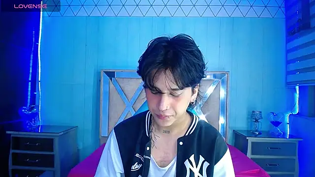 alex 477 online show from November 27, 11:43 am