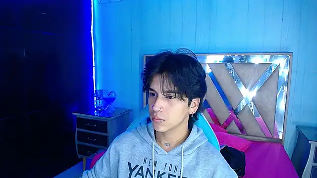 alex 477 online show from January 12, 11:28 am