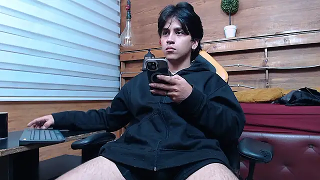 alex 477 online show from January 7, 11:37 am