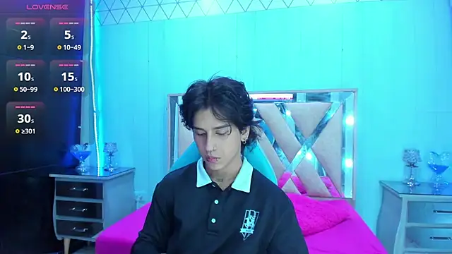 alex 477 online show from March 5, 11:51 am