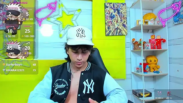 Snapshot of alex_477 chatting on March 7, 5:49 pm alex 477 online show from March 7, 5:49 pm