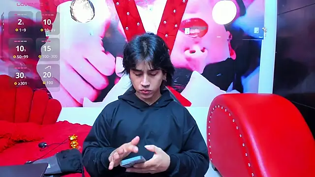 alex 477 online show from May 26, 11:41 am