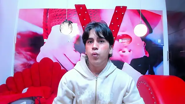 alex 477 online show from November 11, 11:38 am