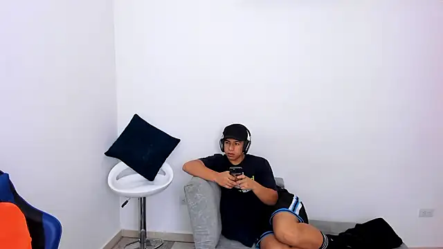 brutal sex room2 online show from March 15, 1:29 pm