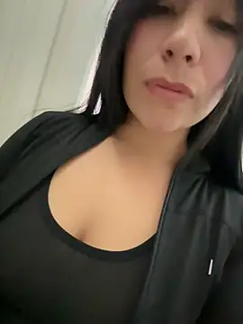 kim monti online show from April 5, 3:08 pm