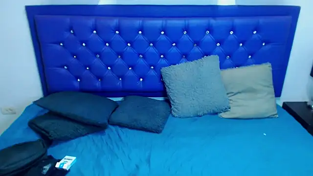 kiwii nasty online show from April 4, 10:05 pm