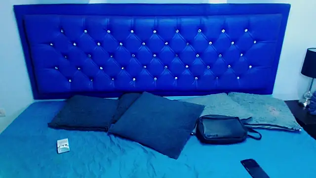 kiwii nasty online show from April 21, 11:44 pm