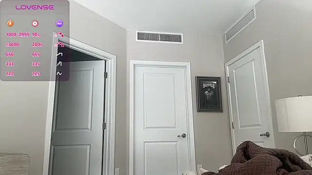 xoxoxjenn online show from March 14, 8:26 pm