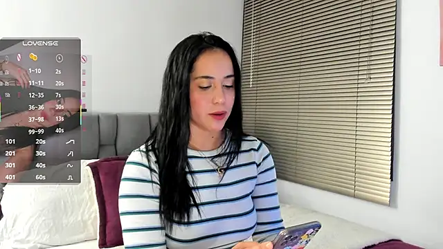 Gigi-bom online show from November 22, 12:10 am