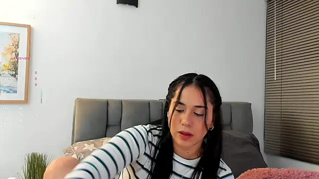 Gigi-bom online show from January 8, 11:55 pm