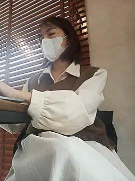 Michiko1 online show from March 18, 8:06 am