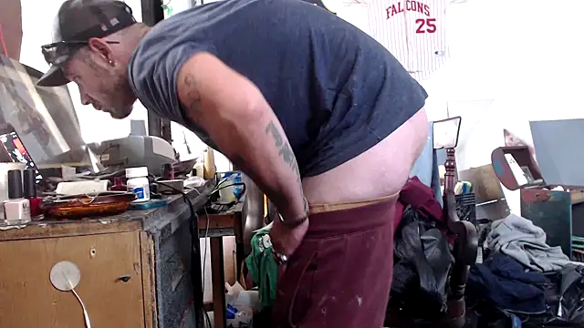 sledge901 online show from November 15, 3:38 pm