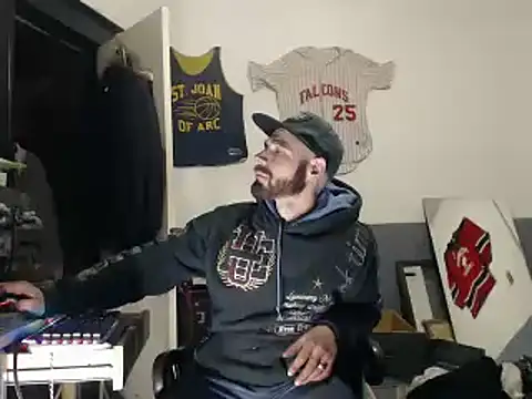 sledge901 online show from February 16, 9:38 pm