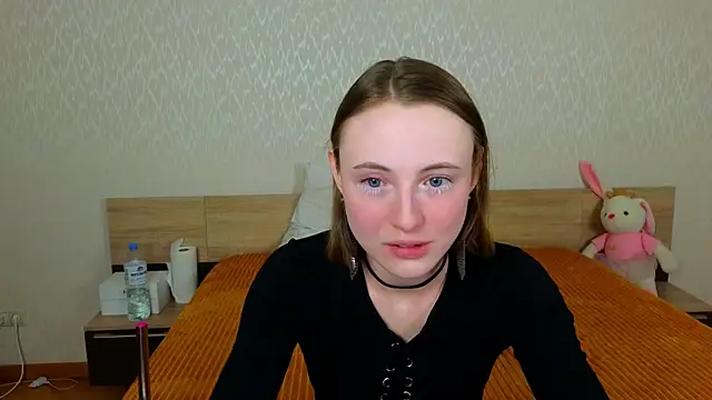 Cowell Adelina online show from April 4, 9:27 am