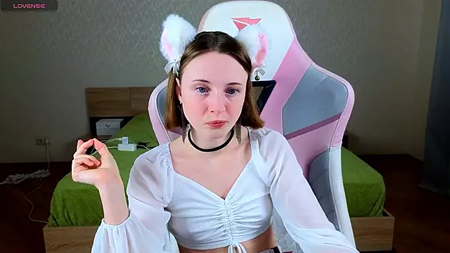 Cowell Adelina online show from March 1, 9:20 am