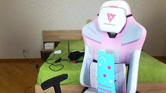 Cowell Adelina online show from March 7, 9:16 am