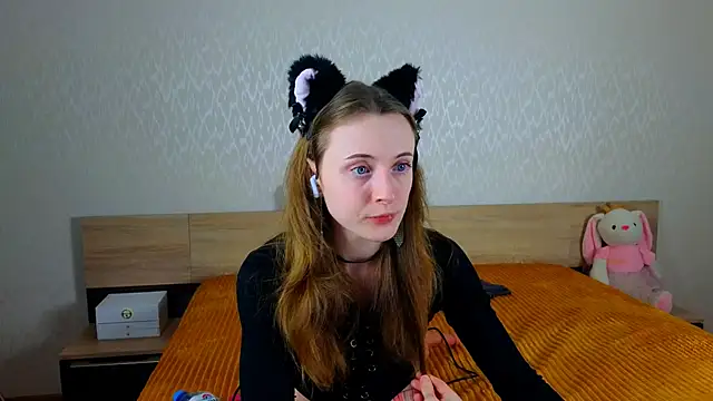 Cowell Adelina online show from February 9, 9:29 am