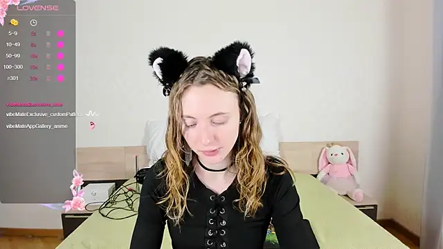 Snapshot of Cowell_Adelina chatting on September 29, 9:38 am Cowell Adelina online show from September 29, 9:38 am