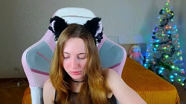 Cowell Adelina online show from December 20, 9:34 am