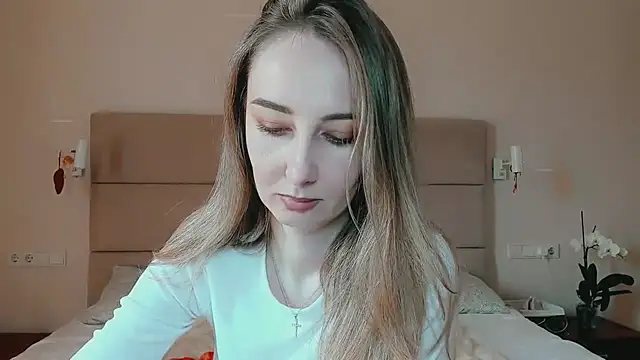 Maiami000 online show from March 12, 12:53 pm