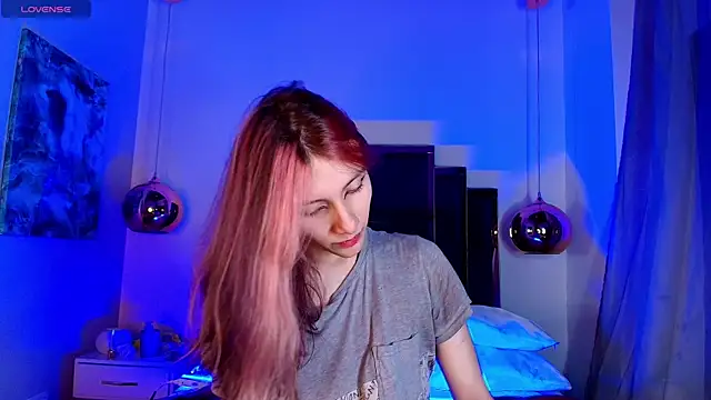 Feniix   online show from April 28, 5:12 am