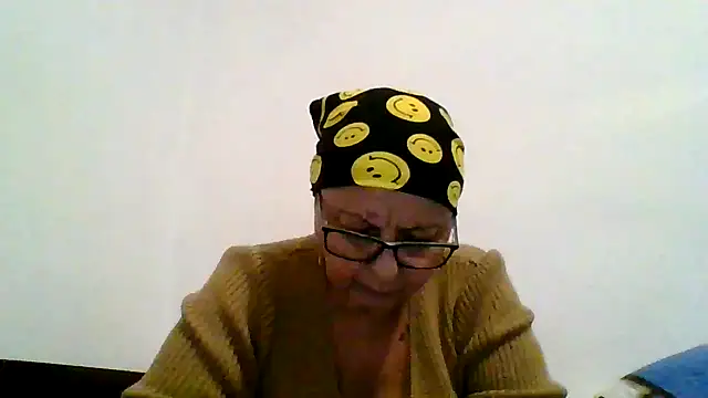 roseblak42 online show from November 17, 4:33 pm