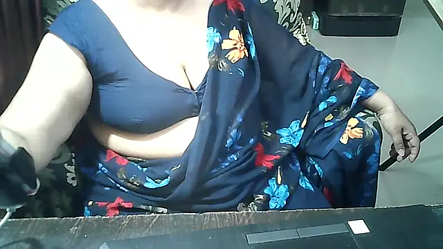 Snapshot of Punambhabisexy chatting on January 6, 3:10 am Punambhabisexy online show from January 6, 3:10 am