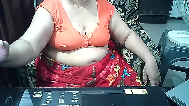 Snapshot of Punambhabisexy chatting on October 4, 7:43 am Punambhabisexy online show from October 4, 7:43 am