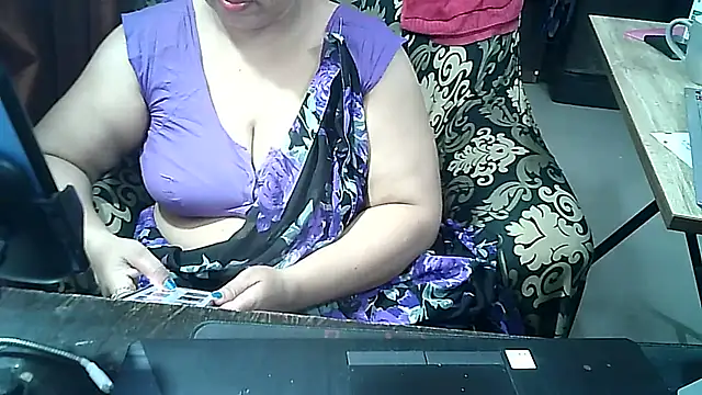 Snapshot of Punambhabisexy chatting on June 14, 6:42 pm Punambhabisexy online show from June 14, 6:42 pm