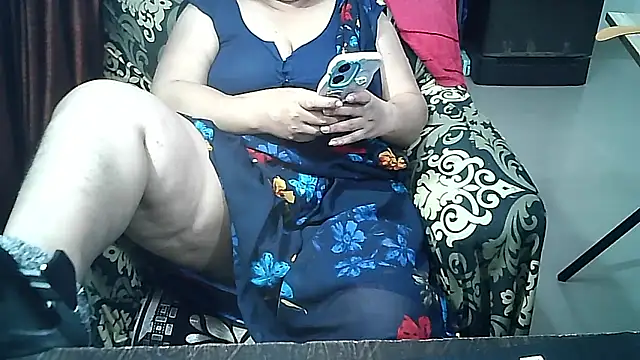 Snapshot of Punambhabisexy chatting on January 6, 3:16 pm Punambhabisexy online show from January 6, 3:16 pm