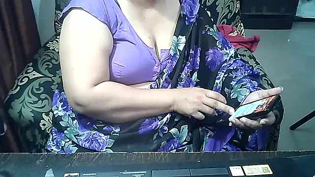 Snapshot of Punambhabisexy chatting on November 29, 4:18 pm Punambhabisexy online show from November 29, 4:18 pm