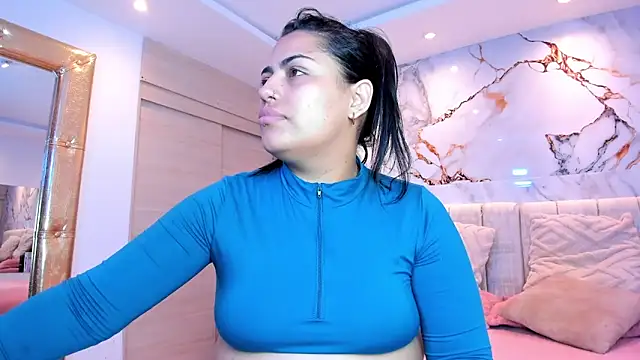 kiana cream online show from March 5, 11:07 am