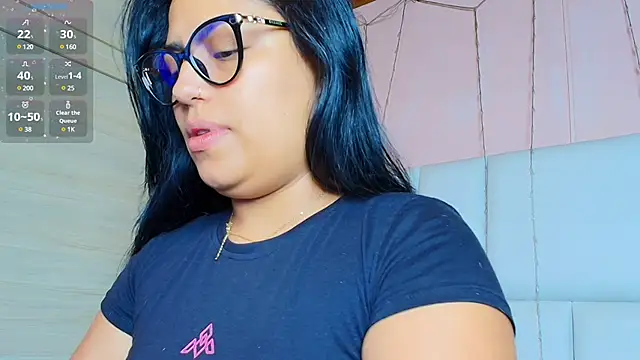 Snapshot of kiana_cream chatting on March 1, 12:34 pm kiana cream online show from March 1, 12:34 pm