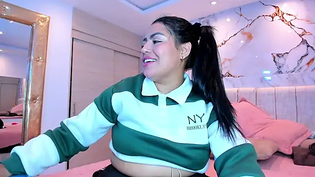 kiana cream online show from March 20, 2:34 am