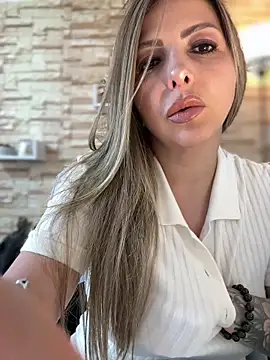  Abril-Office1 online show from March 16, 3:26 pm