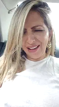  Abril-Office1 online show from February 17, 3:11 pm