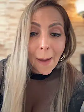  Abril-Office1 online show from March 24, 3:23 pm