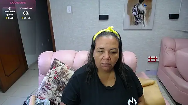 Snapshot of Penelope_Nipples_ chatting on October 14, 12:06 pm Penelope Nipples online show from October 14, 12:06 pm