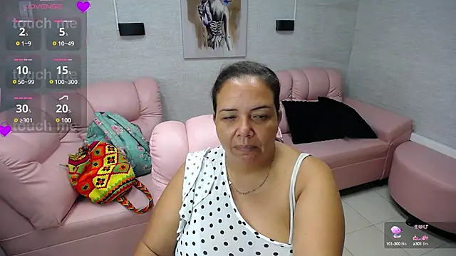 Snapshot of Penelope_Nipples_ chatting on February 11, 11:53 am Penelope Nipples online show from February 11, 11:53 am