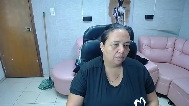 Penelope Nipples  online show from November 25, 11:43 am