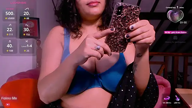 Ruvi Queen online show from October 31, 12:07 am