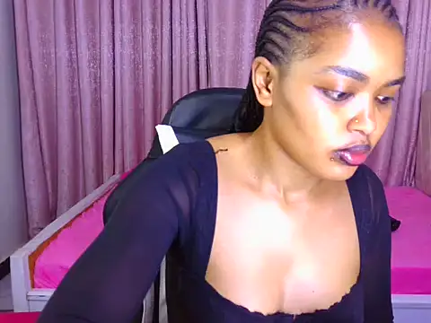 Snapshot of Pretty-shally chatting on February 27, 11:59 pm Pretty-shally online show from February 27, 11:59 pm