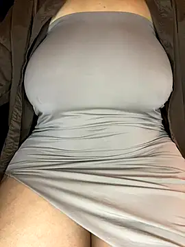 Snapshot of CARAMELGODDESSX23 chatting on September 13, 4:12 am CARAMELGODDESSX23 online show from September 13, 4:12 am