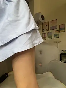 Ruby bear online show from February 5, 4:08 am