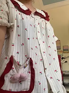 Ruby bear online show from May 27, 9:27 am